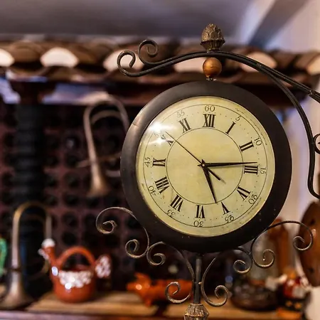 Casa De S. Thiago Do Castelo בית הארחה