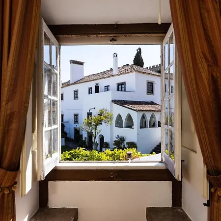 בית הארחה Casa De S. Thiago Do Castelo אובידוס