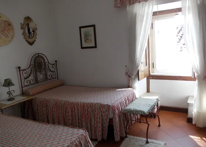 Casa De S. Thiago Do Castelo 3*